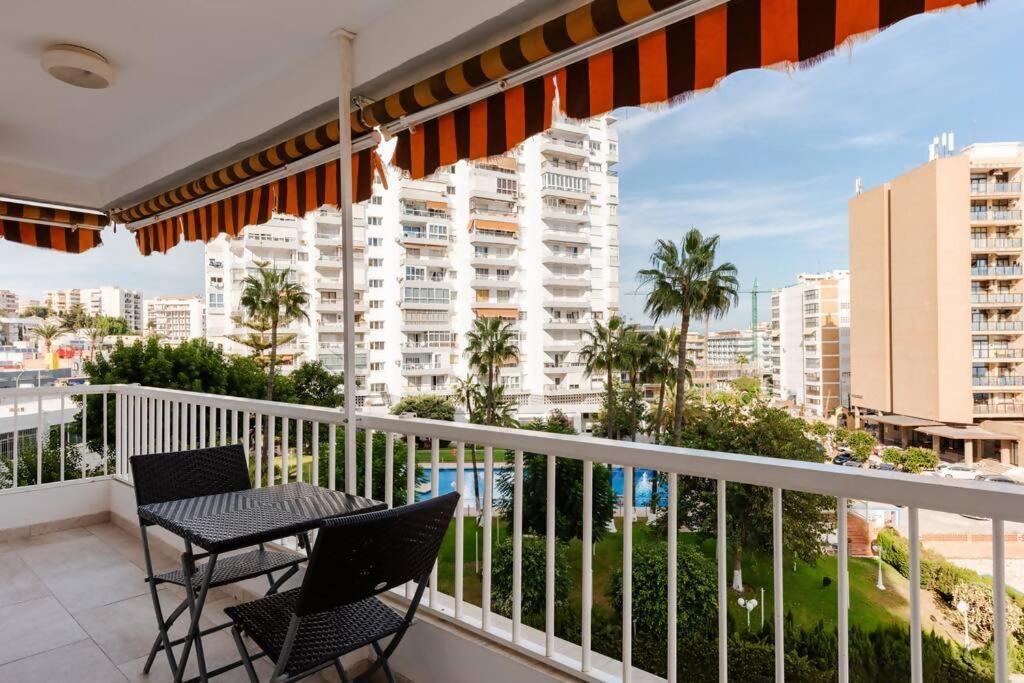 Апартаменты Amplio Con Vistas Al Mar Y Piscina En Бенальмадена Экстерьер фото